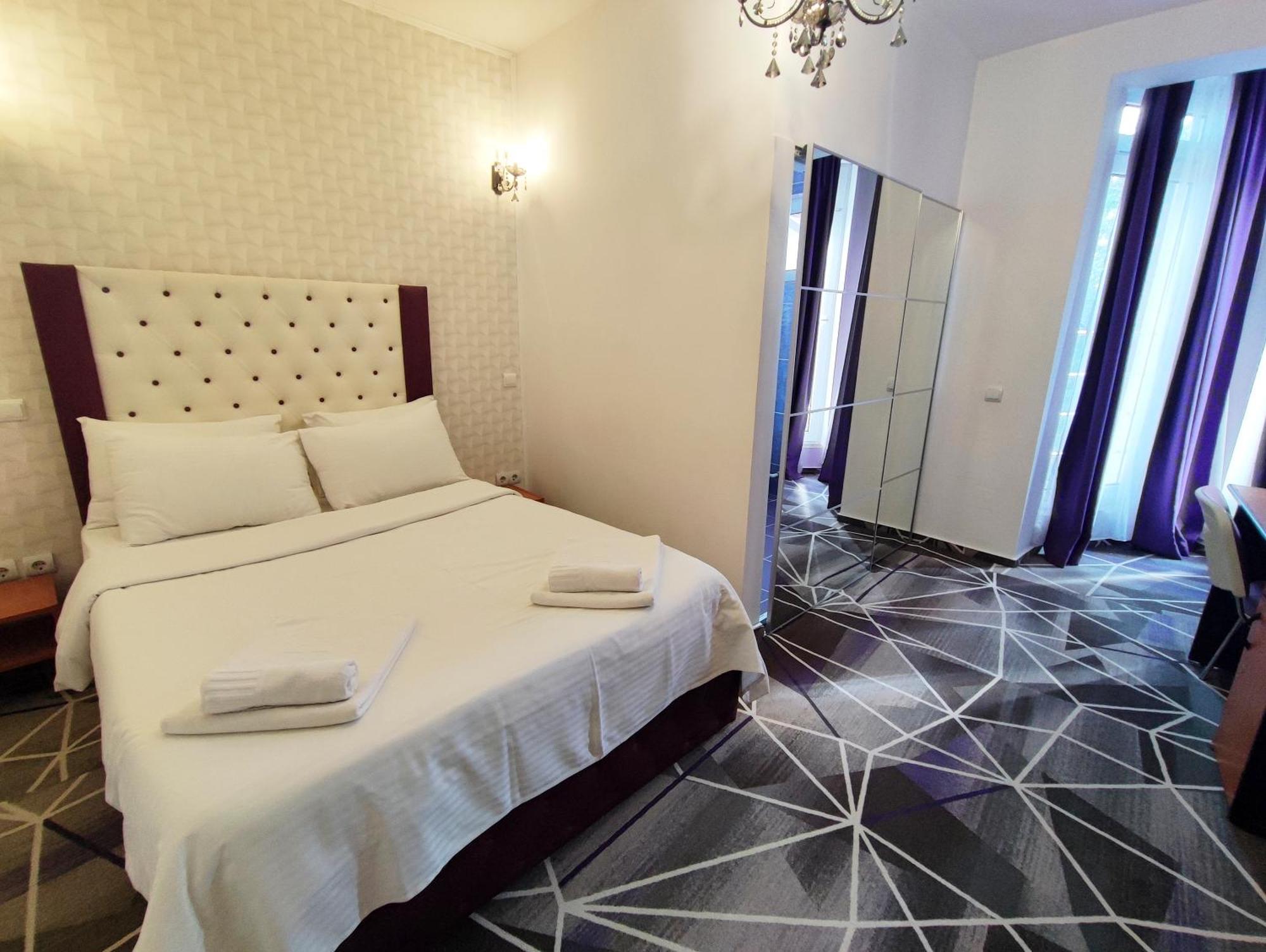 Iris Boutique Therme & Bucharest Otopeni Airport Exterior foto